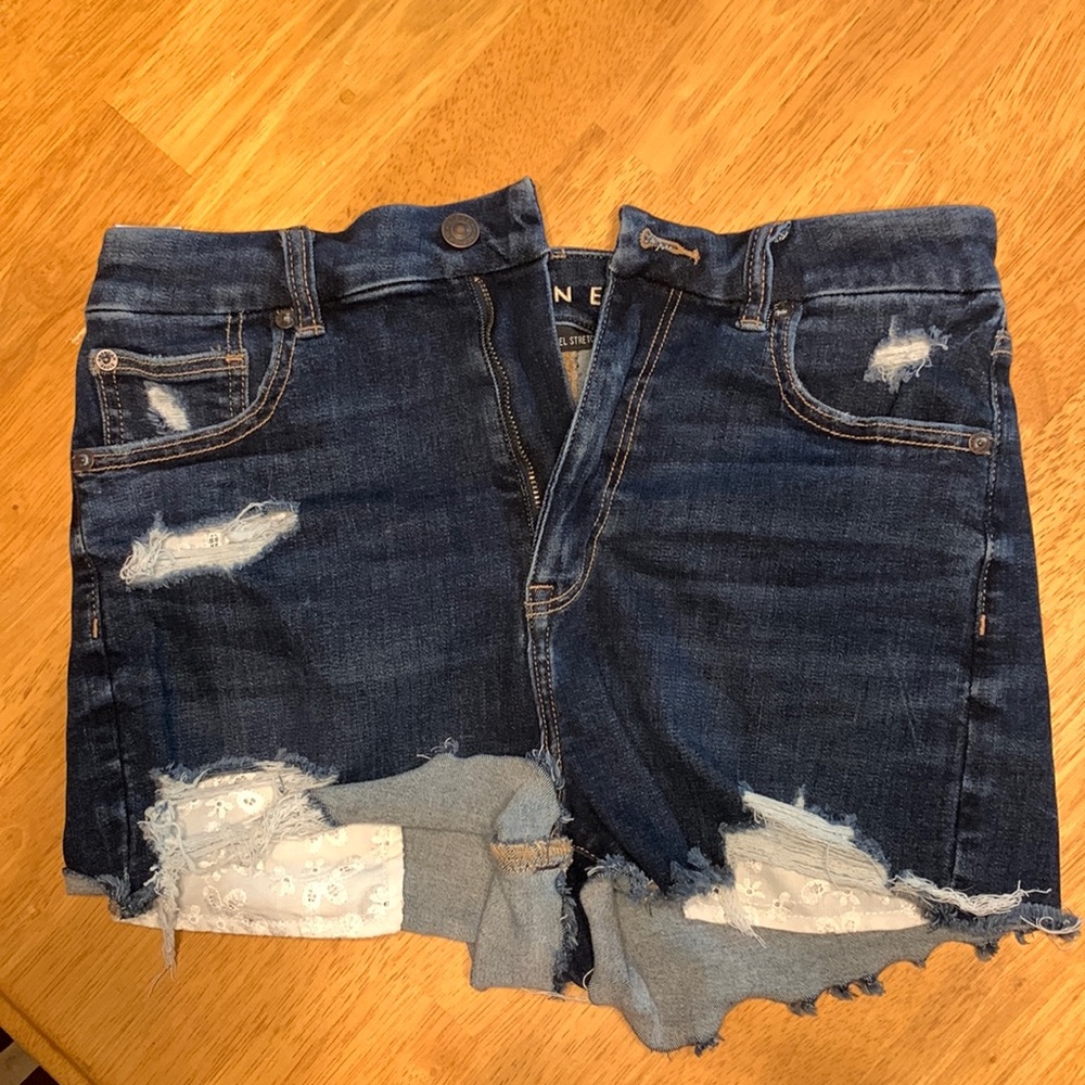 American eagle outfitters curvy hi rise shorts size 6